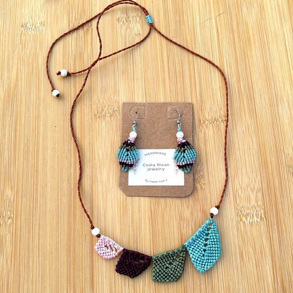 Brand New Handmade Costa Rican Adjustable Length Necklace & Earrings Set Colored - Picture 2 of 14